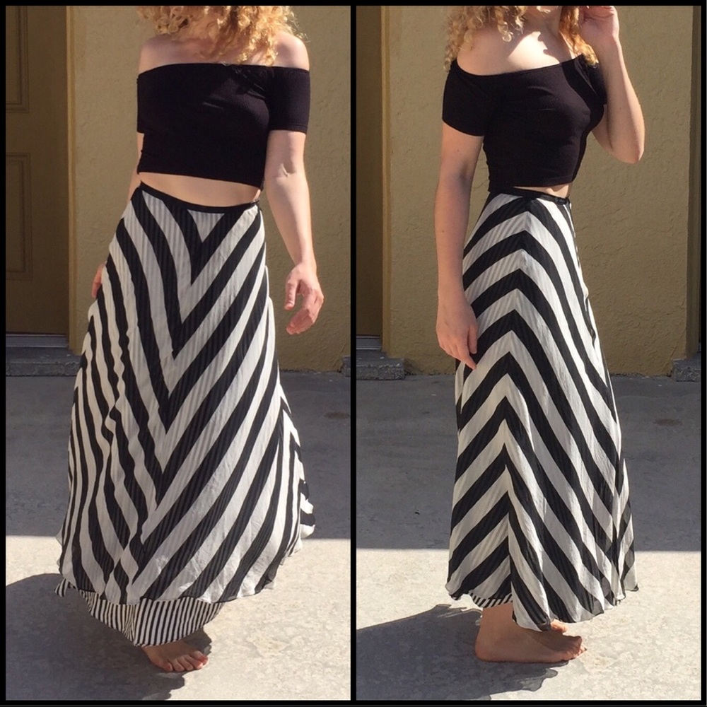 Dana Buchman Layered Maxi Skirt